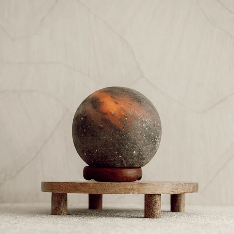 Baby Natura Himalaya zoutlamp planeet grijs