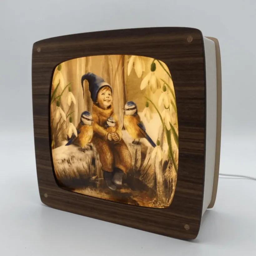 Iris esther Toverplaat Springs Arrival