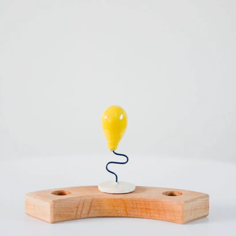 Klein dappertje Gele ballon steker