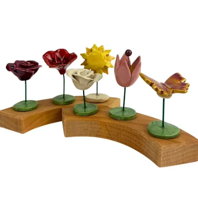 Klein dappertje Vlinder donkergeel steker